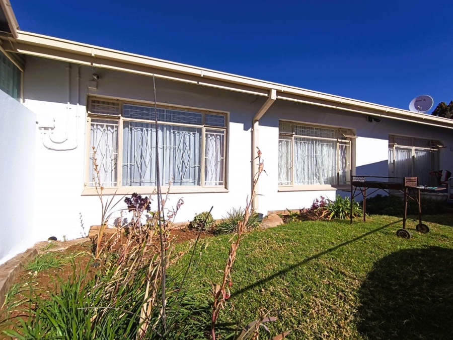 3 Bedroom Property for Sale in Uitsig Free State
